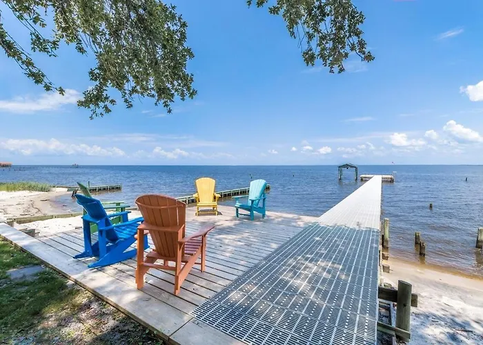 4-br House-wifi-pet-friendly *