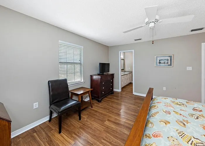 4-br House-wifi-pet-friendly Holiday home Gulf Shores